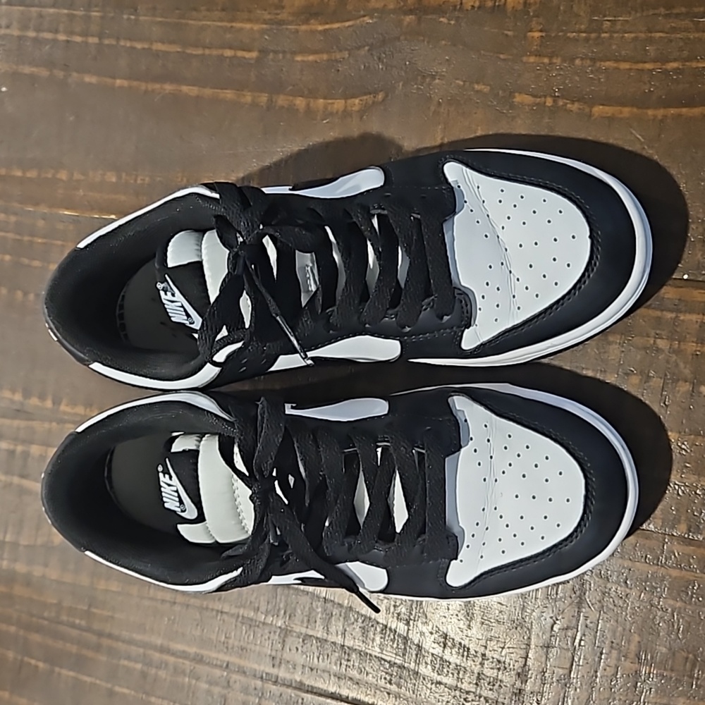 Womens Nike Dunk Panda